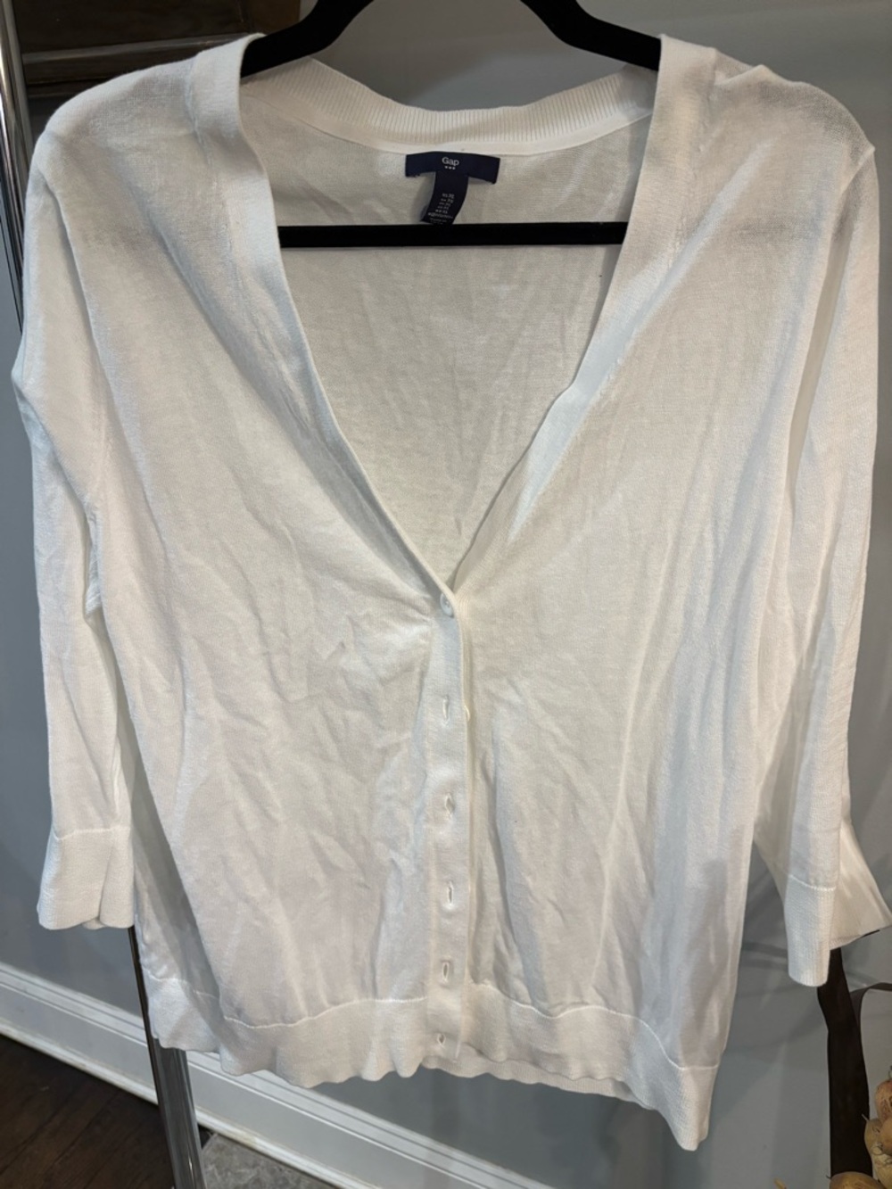 GAP White Lightweight Knit Button Cardigan size XL